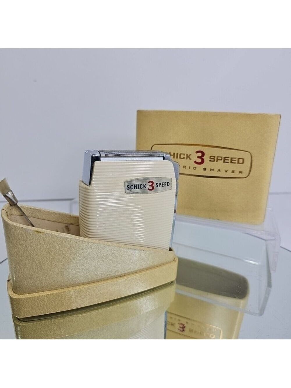 Vintage Schick 3-Speed Electric Shaving Razor With Box, No Cord, Not Tested